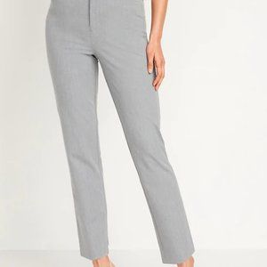 Old Navy Gray High-Waisted Pixie Pants, size 8